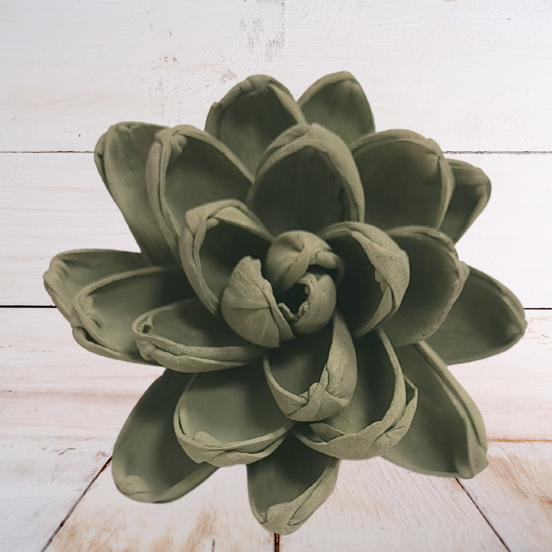 Forest Green Wood Flower Dye
