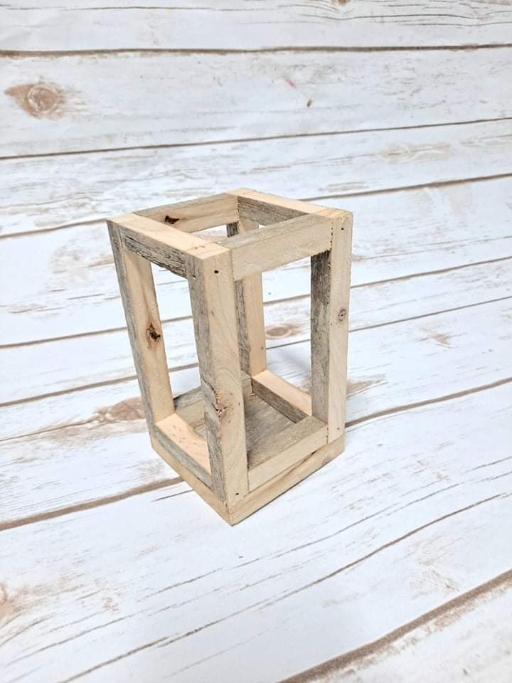 Reclaimed Simple Mini Lantern