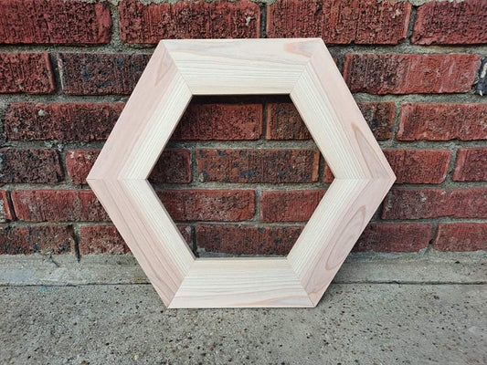 Hexagon Wreath- 18"