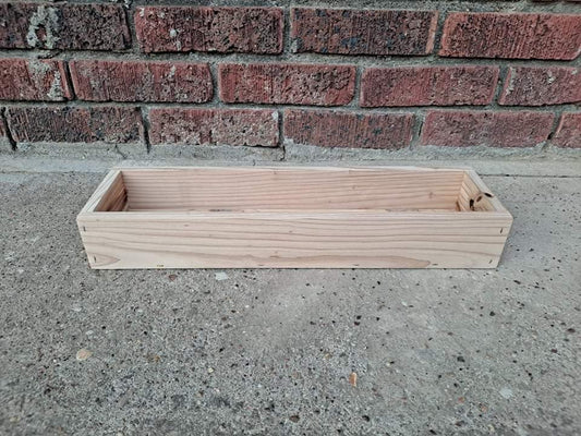 17 in. Centerpiece Box