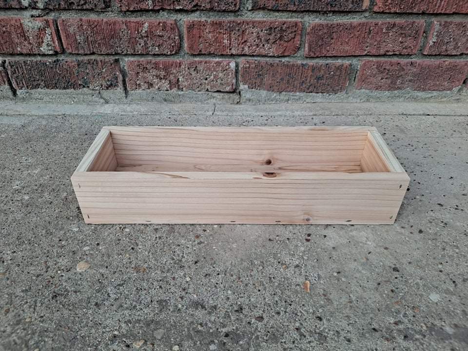 14 in. Centerpiece box