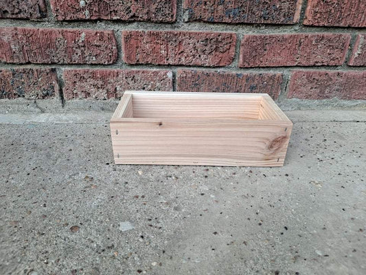 9 in. Centerpiece Box